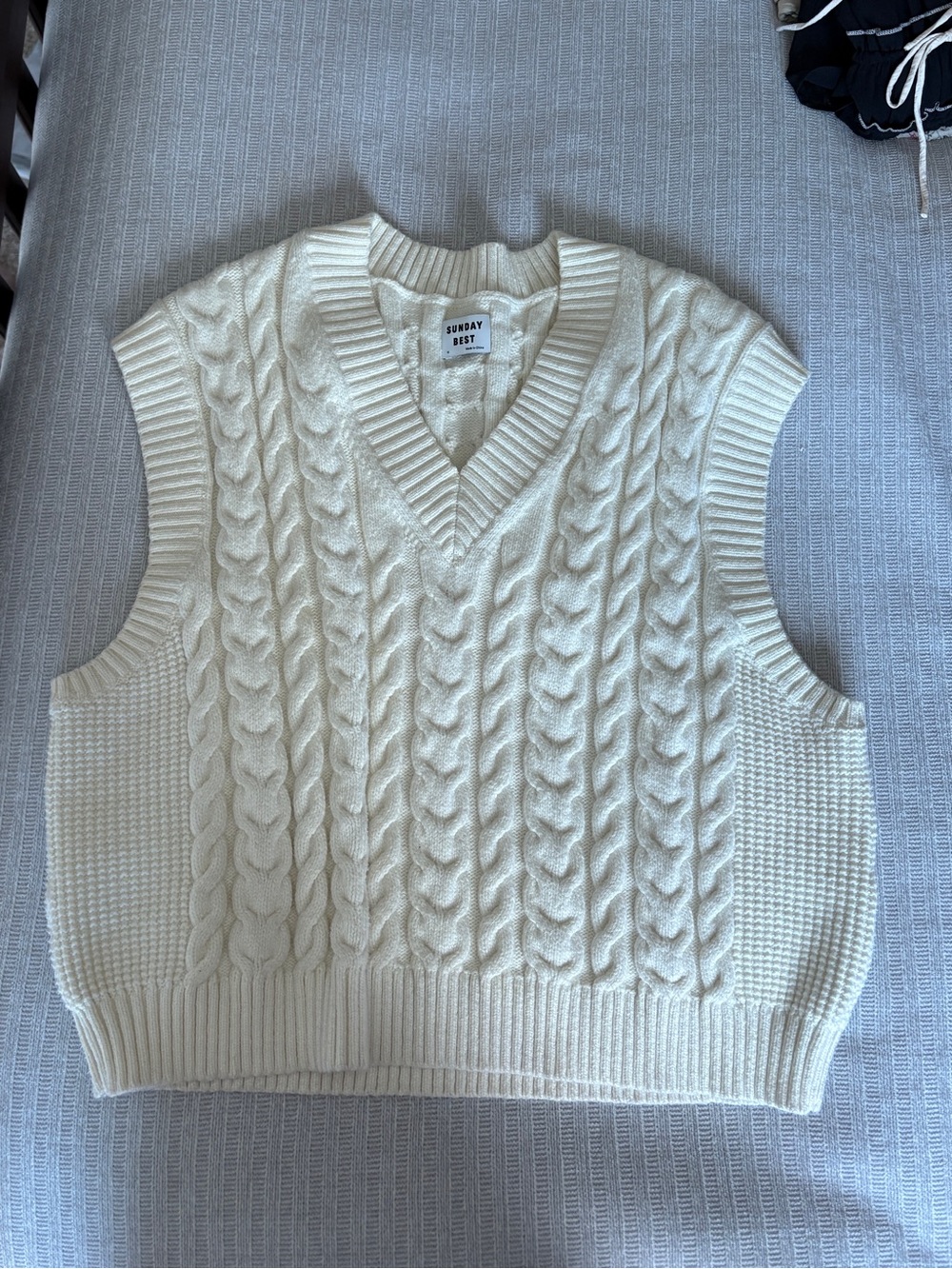 Aritzia Sweater Vest